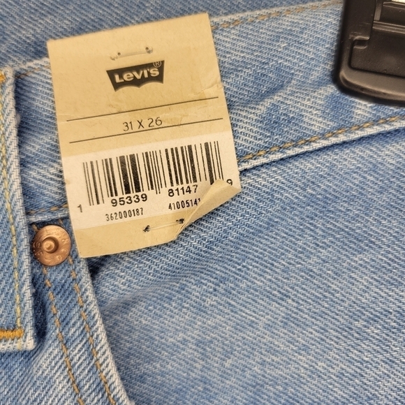 Levi’s 501 Distressed Button-Fly Straight Ankle Jeans Sz 31x26 - Picture 2 of 7